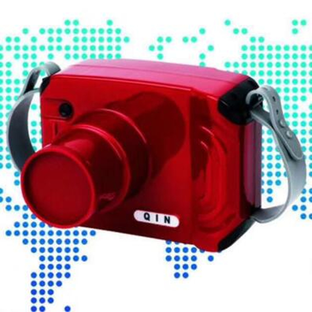 Портативный стоматологический красный рентгеновский аппарат.