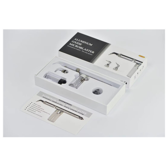 Стоматологический микробластер из оксида алюминия с водяным распылением для ортодонтического лечения