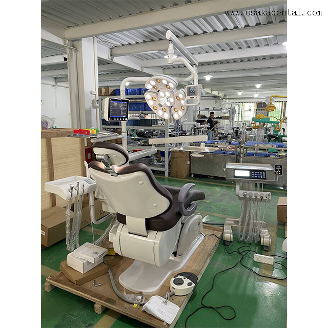 Роскошное стоматологическое кресло с хирургической имплантацией зубов