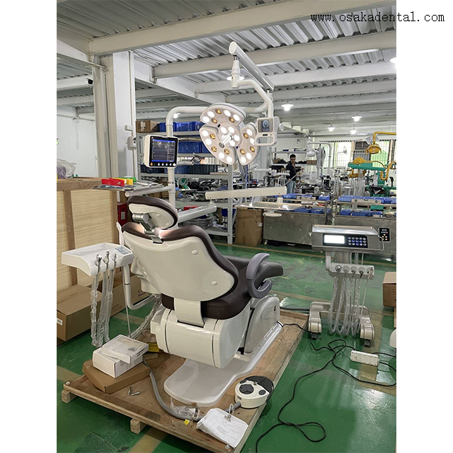 Роскошное стоматологическое кресло с хирургической имплантацией зубов