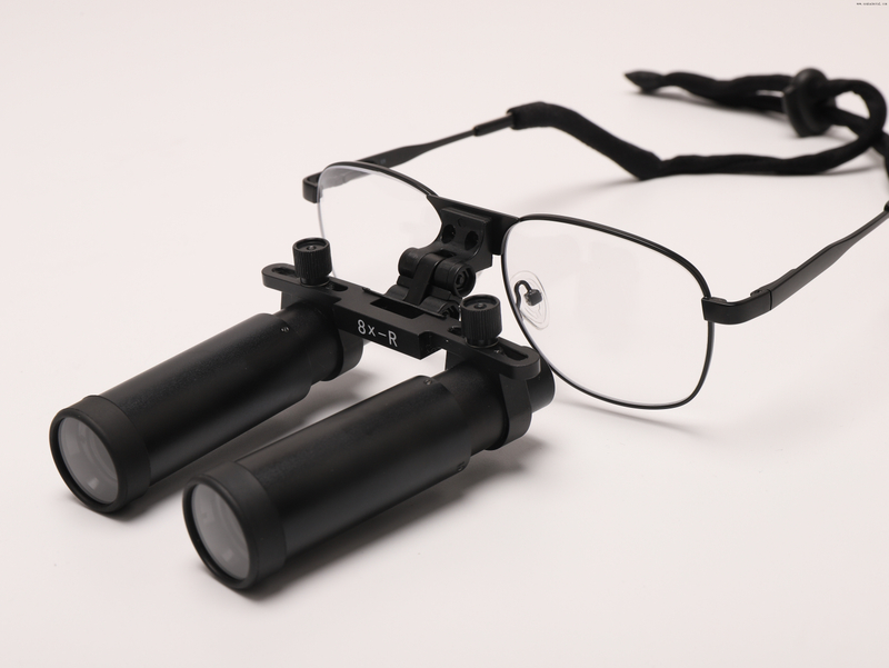 Precision Unleashed: стоматологические лупы для повышения клинической точности