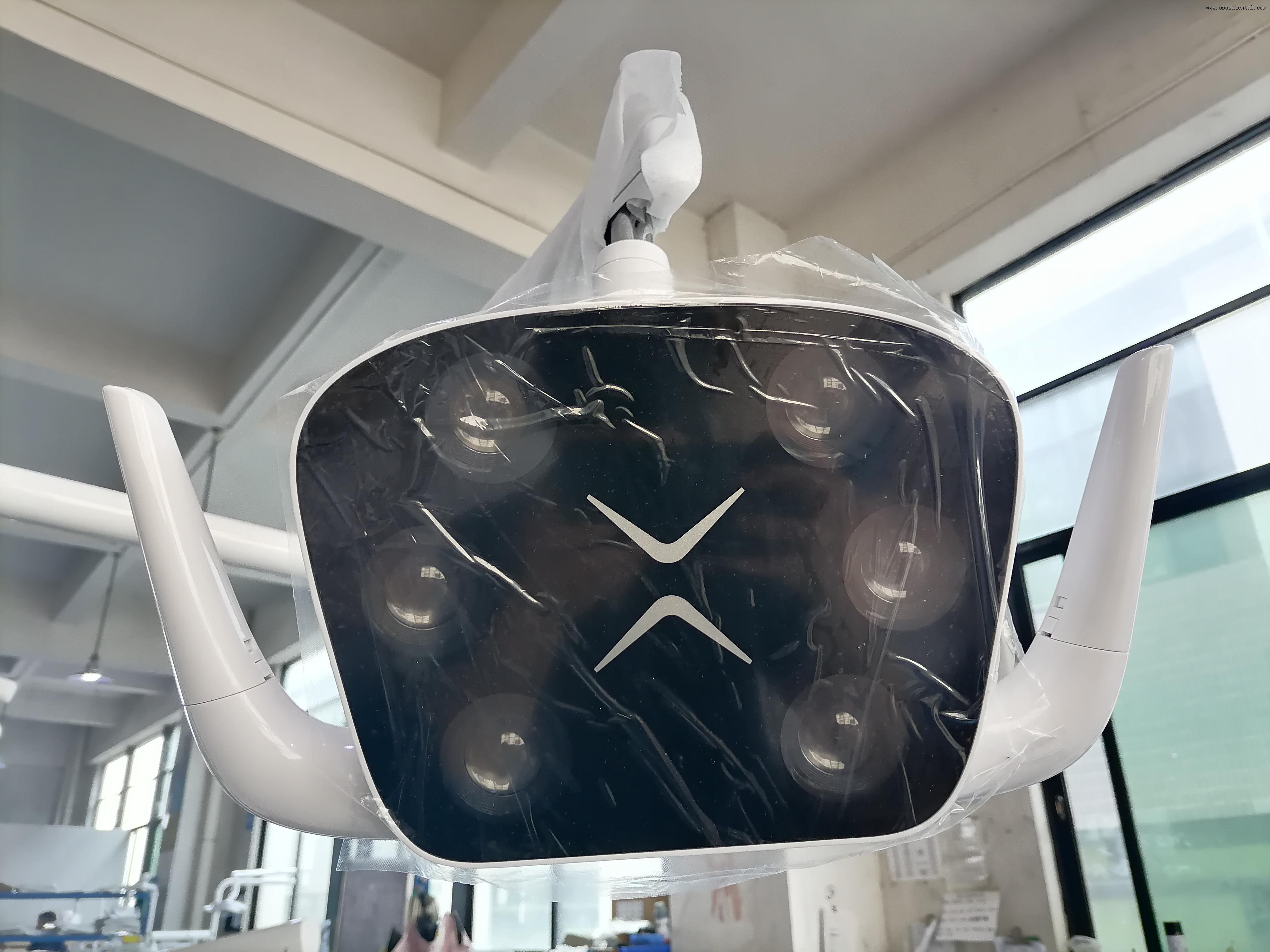 Эргономичное регулируемое стоматологическое кресло со светодиодной подсветкой и гидравлической системой