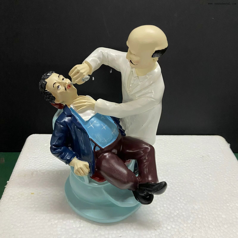  Подставка для зуба из смолы для стоматологической клиники в форме стоматолога