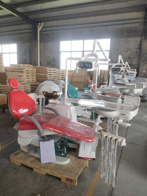 Стоматологическое кресло