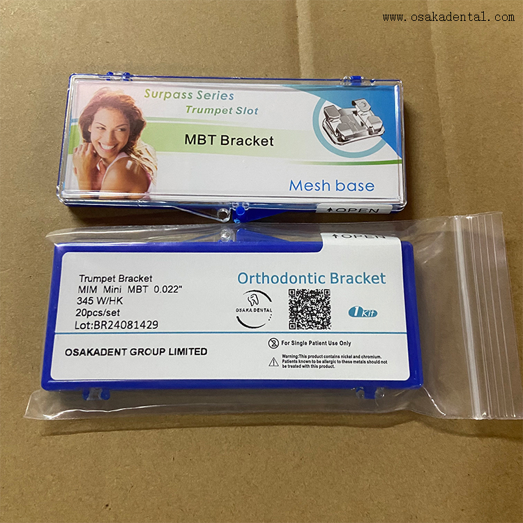 Металлический кронштейн для стоматологической ортодонтической сетки