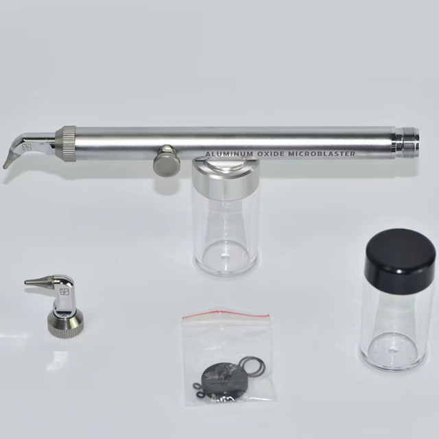 Стоматологический микробластер из оксида алюминия с водяным распылением для ортодонтического лечения