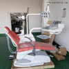 Роскошное стоматологическое кресло с верхним лотком для инструментов 