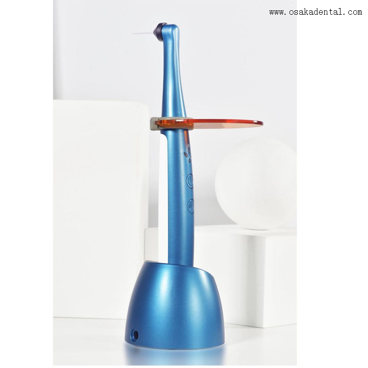 Одна секунда синего светодиода для полимеризации