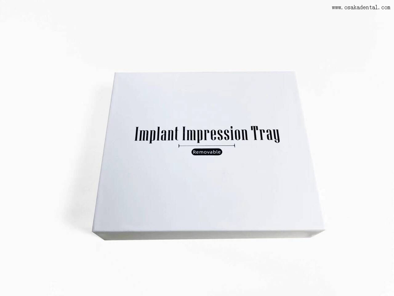 Профессиональные слепочные ложки для зубных имплантатов в коробке, изготовленные из высококачественной нержавеющей стали.