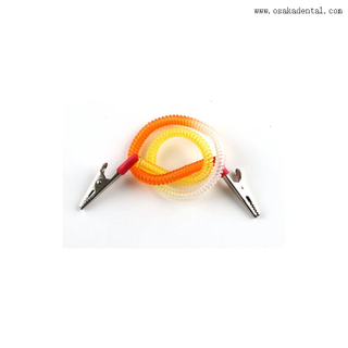 Держатель стоматологических нагрудников с пластиковым или металлическим зажимом