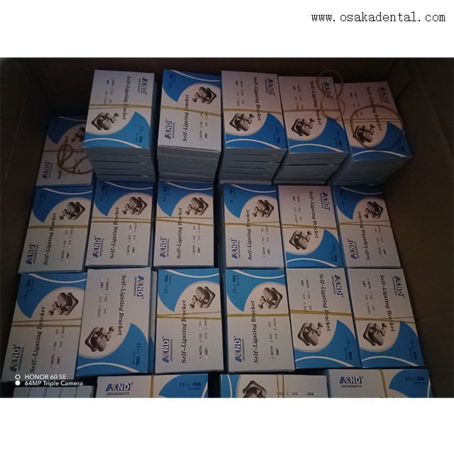 Высококачественные самолигирующиеся брекеты для ортодонтического лечения