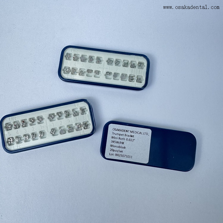 Ортодонтический моноблочный металлический кронштейн ROTH/MBT Упаковка в коробке