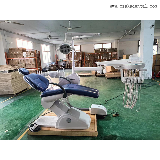 Эргономичное стоматологическое кресло для пациента – мягкая кожа и регулируемое светодиодное освещение для оптимального комфорта