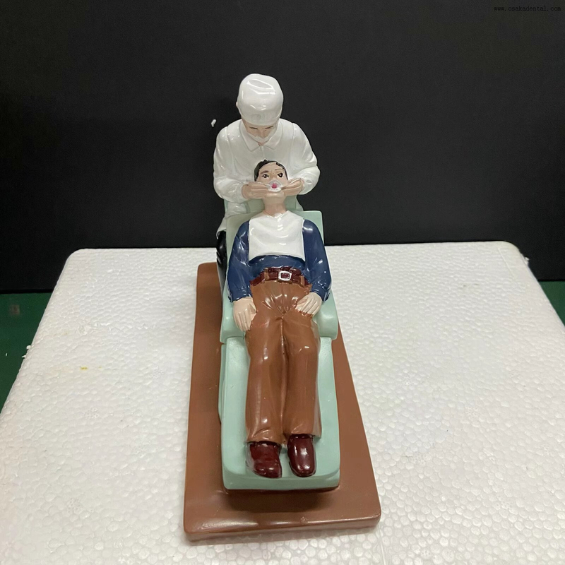Демонстрационная модель стоматологической клиники со смоляным материалом