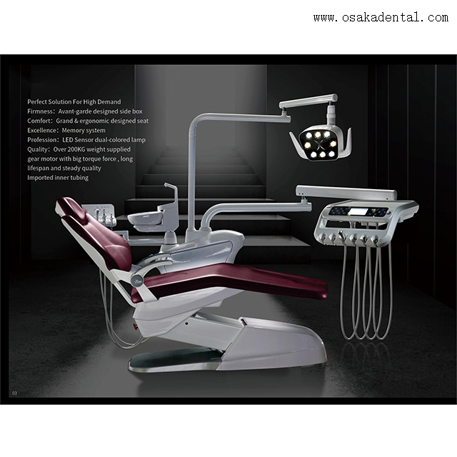 Стоматологическое кресло из высококачественной мягкой кожи.