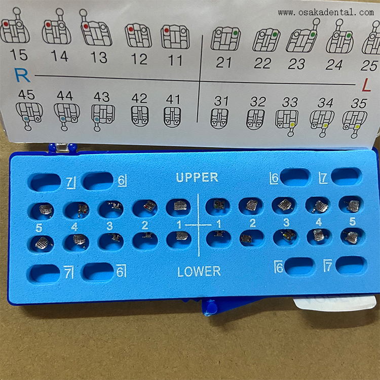 Металлический кронштейн для стоматологической ортодонтической сетки