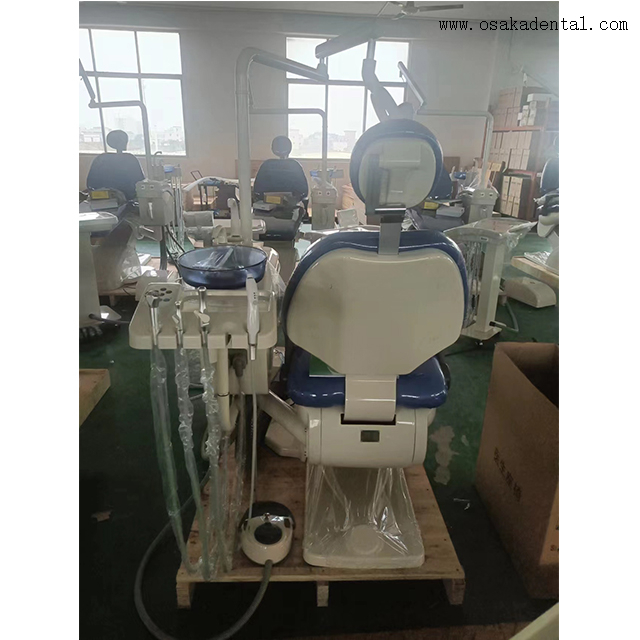 Стоматологическое кресло с мобильной тележкой и эргономичным дизайном