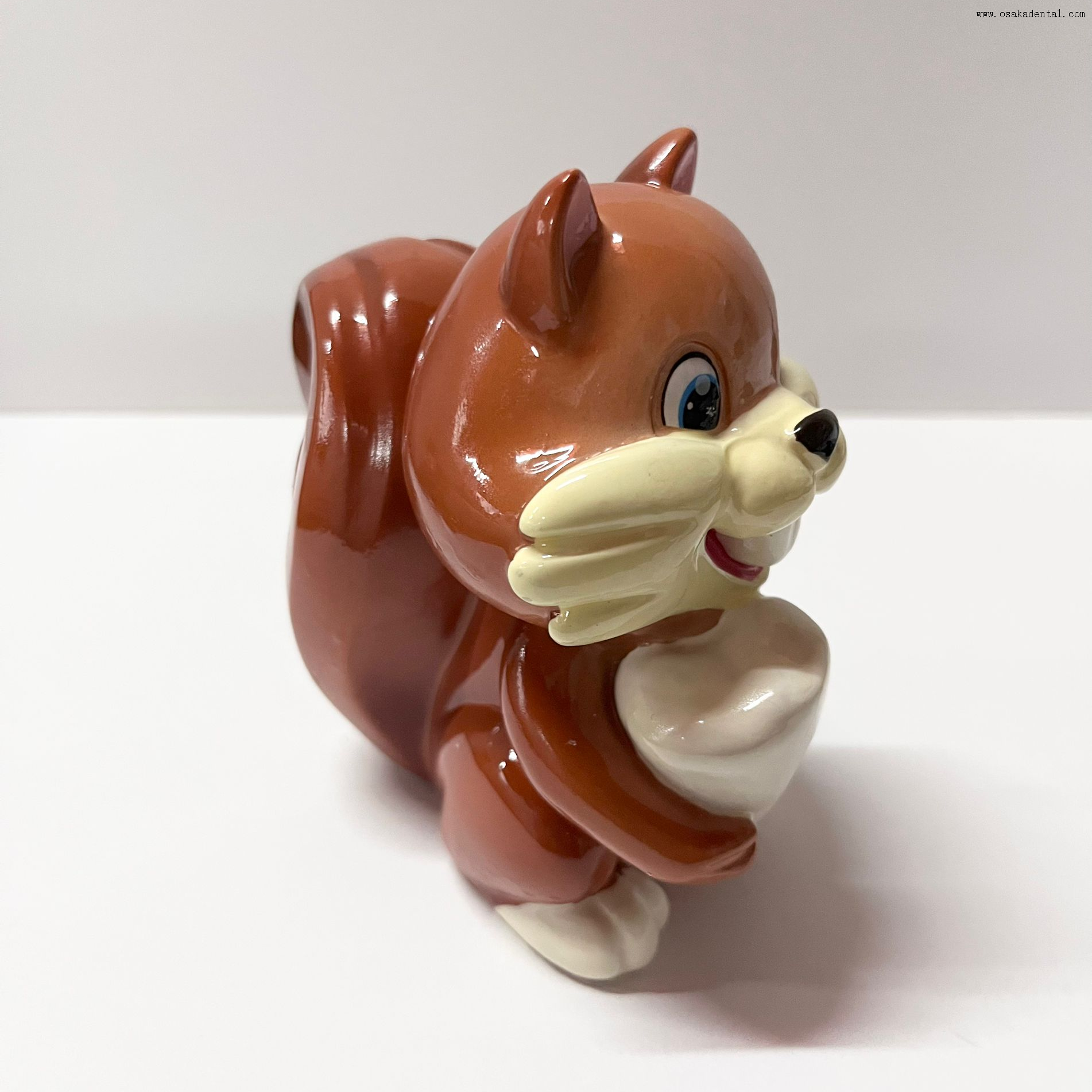 Современное украшение стоматологического кабинета для стоматологической клиники