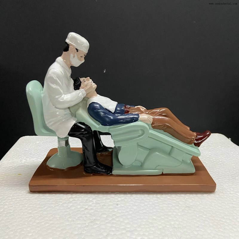 Демонстрационная модель стоматологической клиники со смоляным материалом